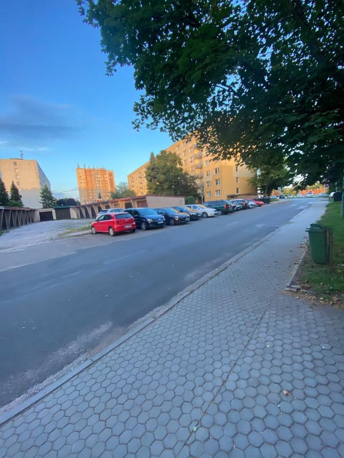 Ferienwohnung Klidny Byt Na Okraji Trutnova Exterior foto